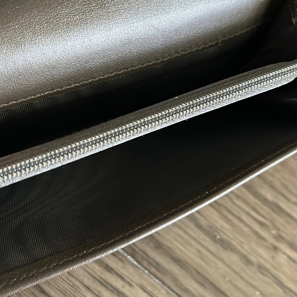 GUCCI Green Long Wallet - Picture 8 of 15